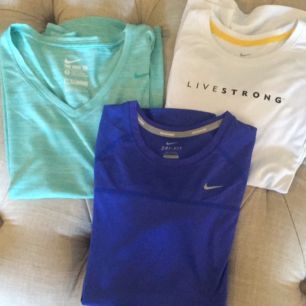 Nike women's shirt bundle
